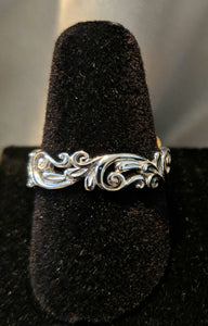 Vines Ring